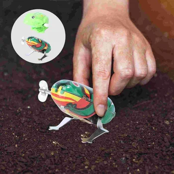 4 יח ' מצחיק שבסוף צעצוע שעון קופץ חיות צעצוע עם קפיץ הצעצוע צפרדעים מודל צעצועים יצירתי גיליון ברזל הילד