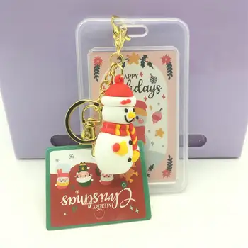 כיסוי כרטיס Keyring בעל תעודה דו צדדי עמיד למים פלסטיק, מחזיקי כרטיס חגיגי עם עץ חג המולד שלג תליון