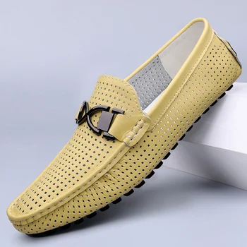 קיץ נעליים מזדמנים עבור גברים צהוב לבן נעלי נעל נשים הולו עור נעלי הליכה אדם אנטי להחליק נהיגה מוקסינים בנות